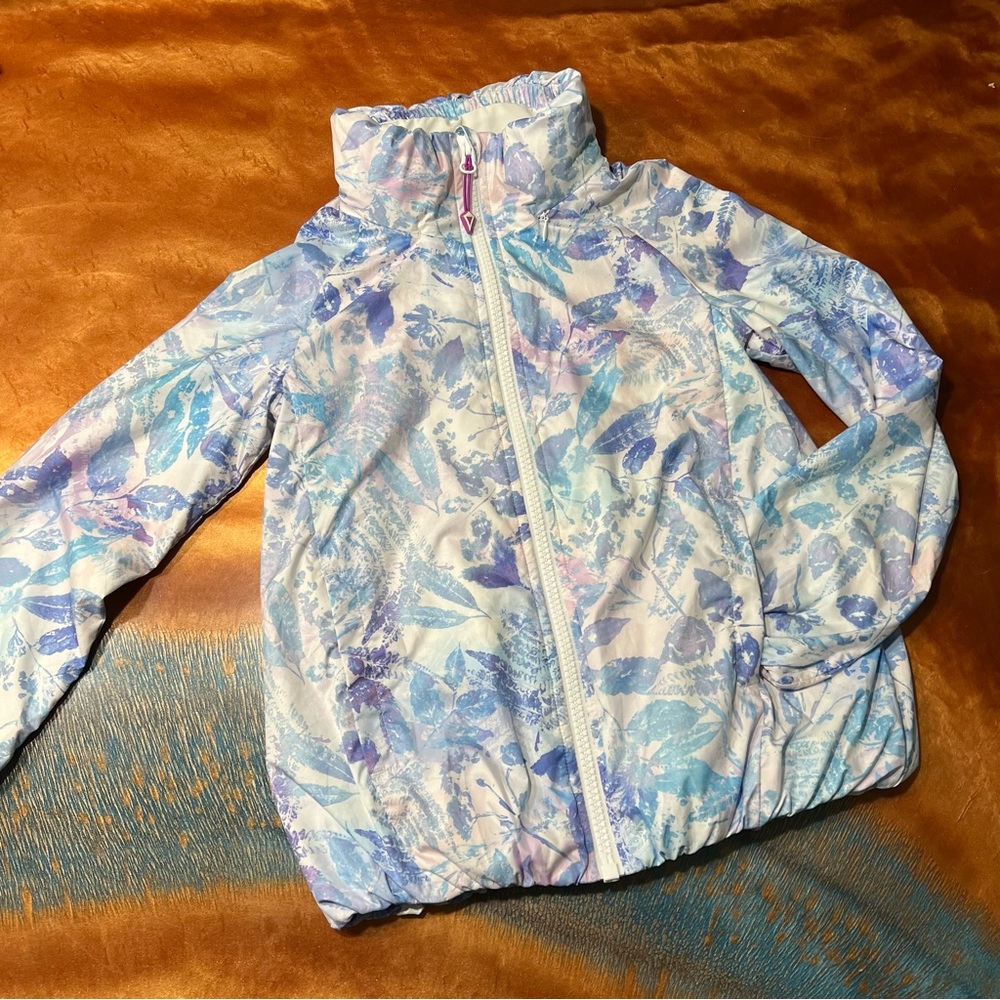 Ivivva Lululemon athletic Lightweight lined windbreaker Jacket packable size 8